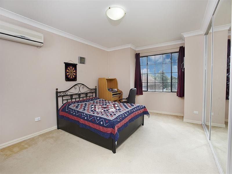 2/78A Weston Street, Harris Park NSW 2150
