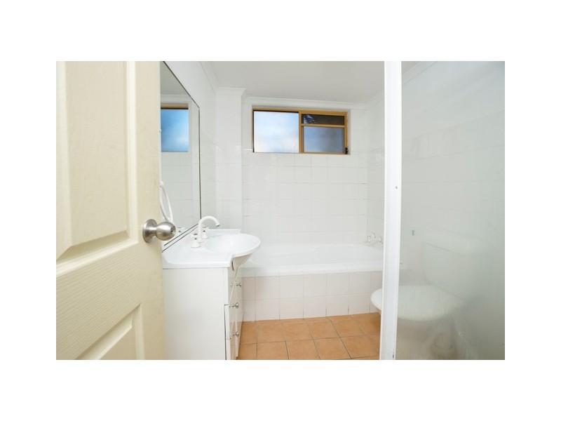 4/9-11 Wigram Street, Harris Park NSW 2150