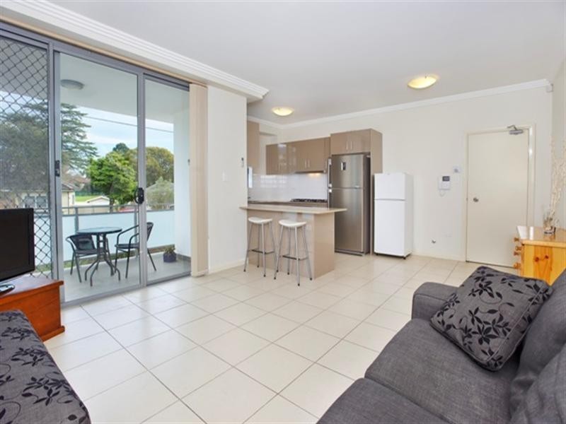 1/12-14 Darcy Road, Westmead NSW 2145
