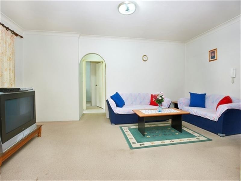 9/18 Crown Street, Granville NSW 2142