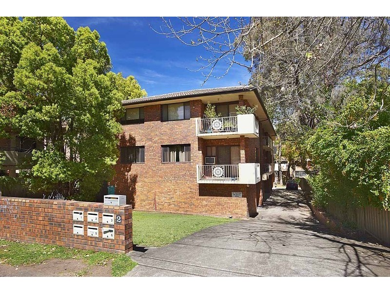4/2 Allen Street, Harris Park NSW 2150