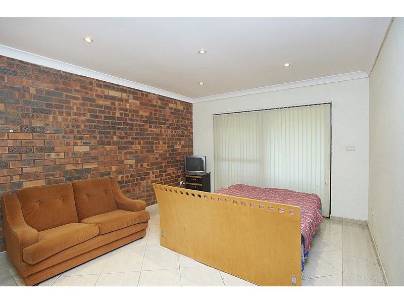 4/2 Allen Street, Harris Park NSW 2150