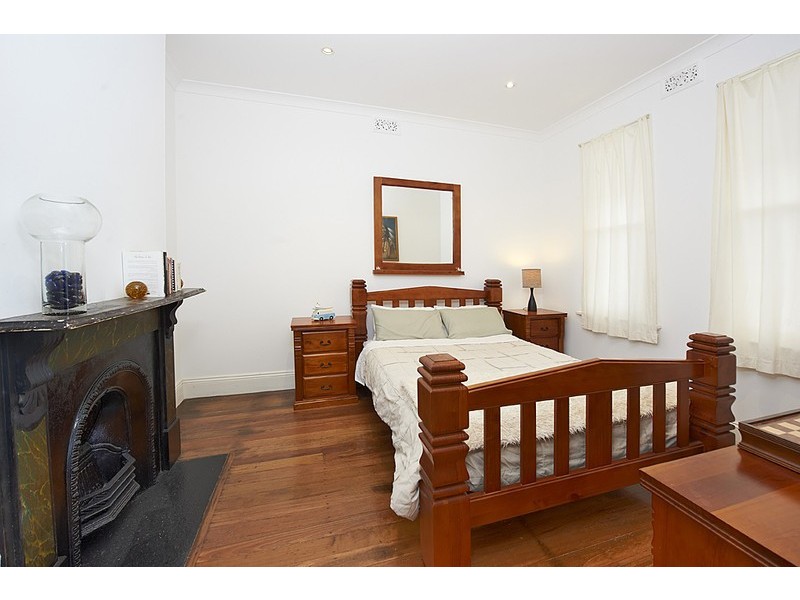 16 Albion Street, Harris Park NSW 2150