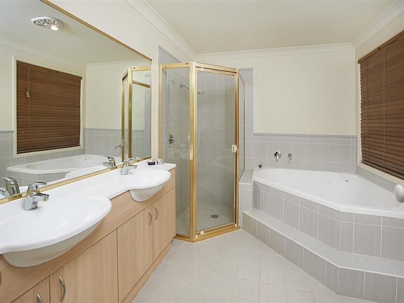 14 Kerrie Road, Oatlands NSW 2117