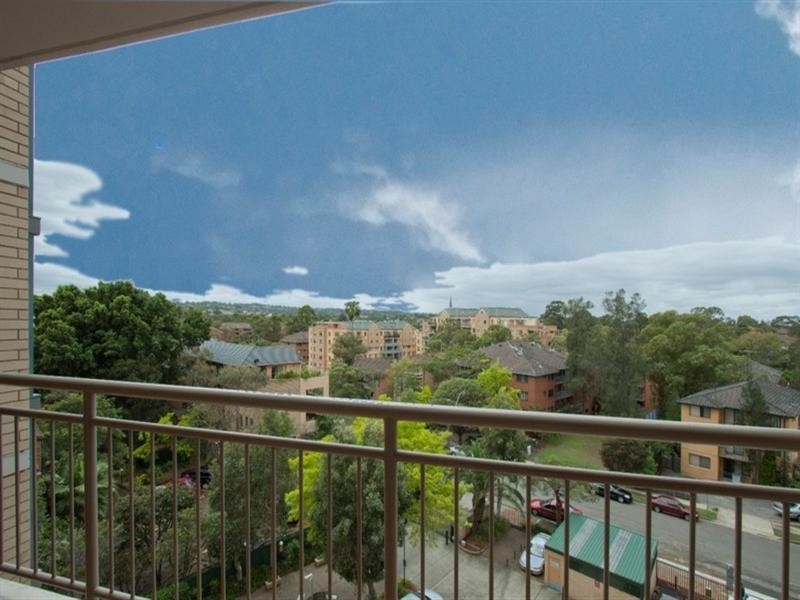 64/3 Sorrell Street, Parramatta NSW 2150