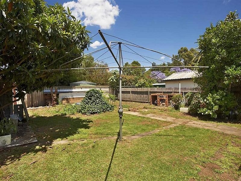 6 Bethel Street, Toongabbie NSW 2146