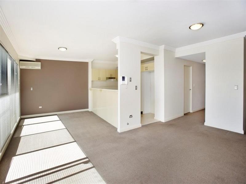 603/31-37 Hassall Street, Parramatta NSW 2150