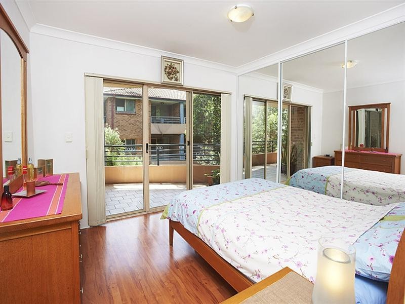 3/33-35 Good Street, Westmead NSW 2145