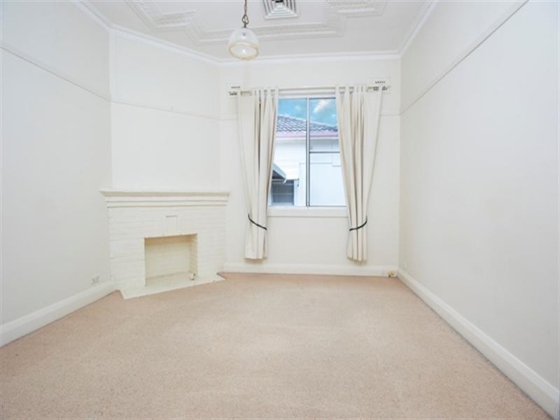 20 Joyner Street, Westmead NSW 2145