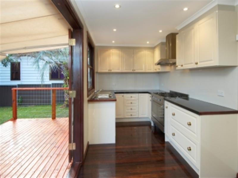 28 Bridge Road, Westmead NSW 2145