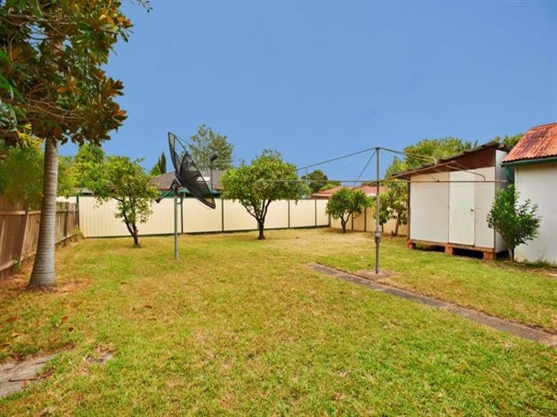 13 Symonds Avenue, North Parramatta NSW 2151