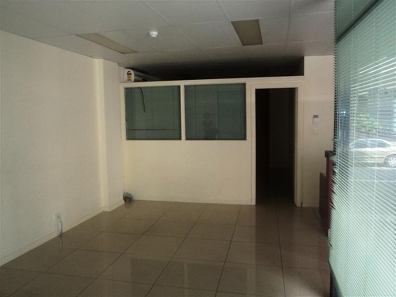 Shop 1/32 Hassall Street, Parramatta NSW 2150