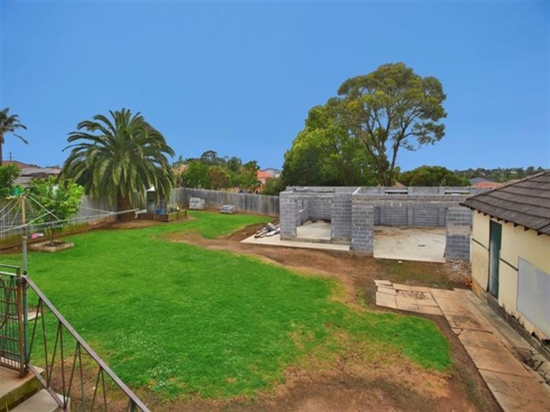 3 Peggy Street, Mays Hill NSW 2145