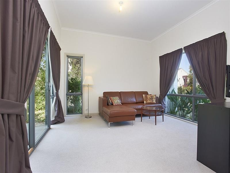 7 Lane Avenue, Newington NSW 2127
