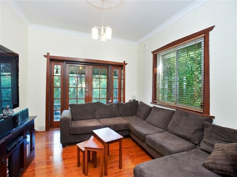 6 Joyner Street, Westmead NSW 2145