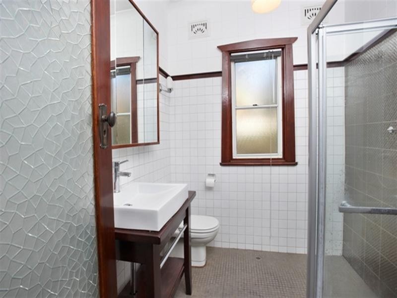 6 Joyner Street, Westmead NSW 2145