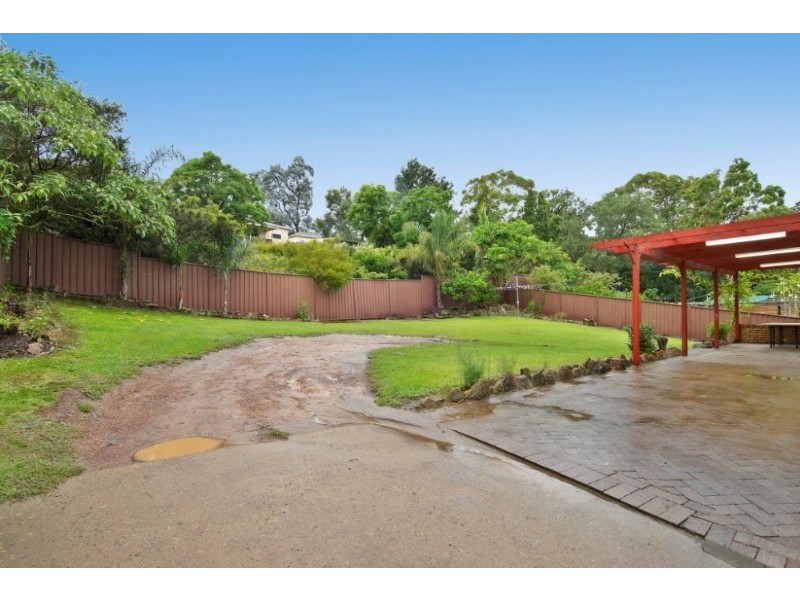 15 Dobson Crescent, Dundas Valley NSW 2117