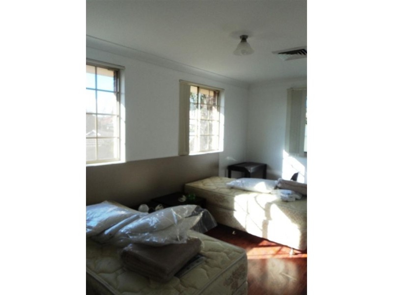ROOM 3/26 Gore Street, Parramatta NSW 2150