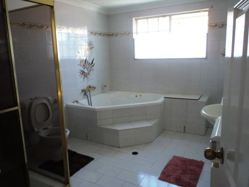 ROOM 3/26 Gore Street, Parramatta NSW 2150