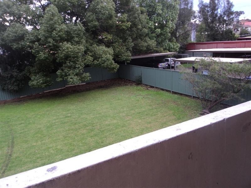 13/16A Wigram Street, Harris Park NSW 2150