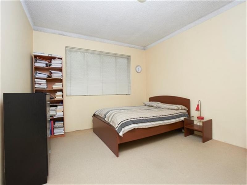 2/23 Ruse Street, Harris Park NSW 2150