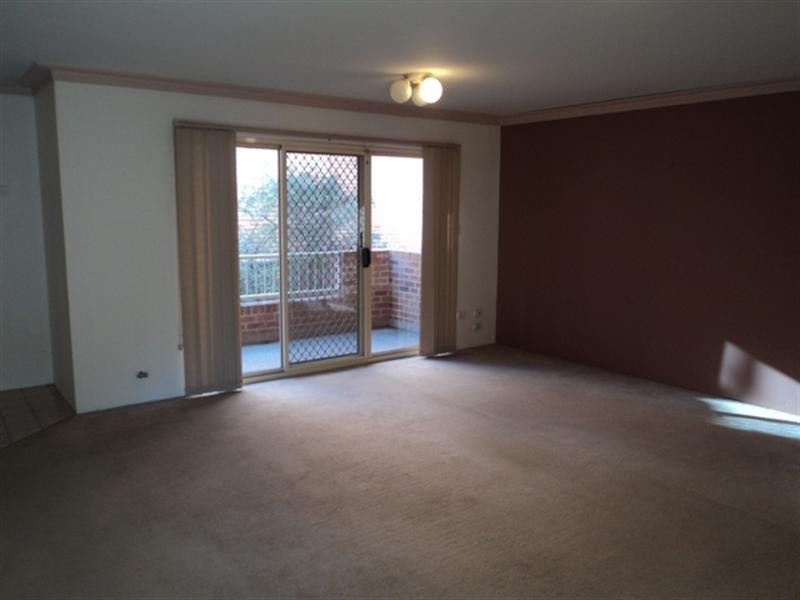 2/44 Ross Street, North Parramatta NSW 2151