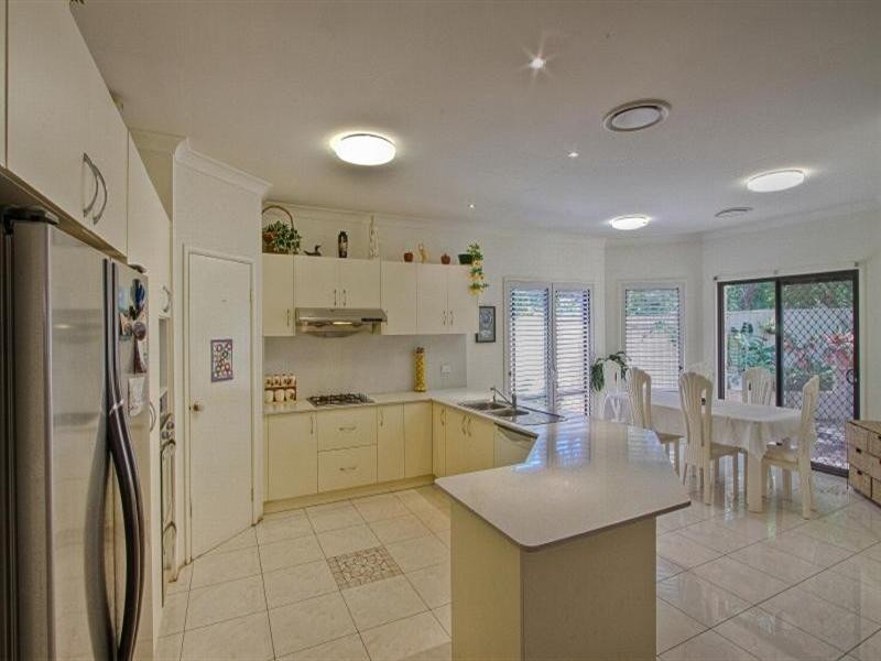 24 Kerrie Road, Oatlands NSW 2117