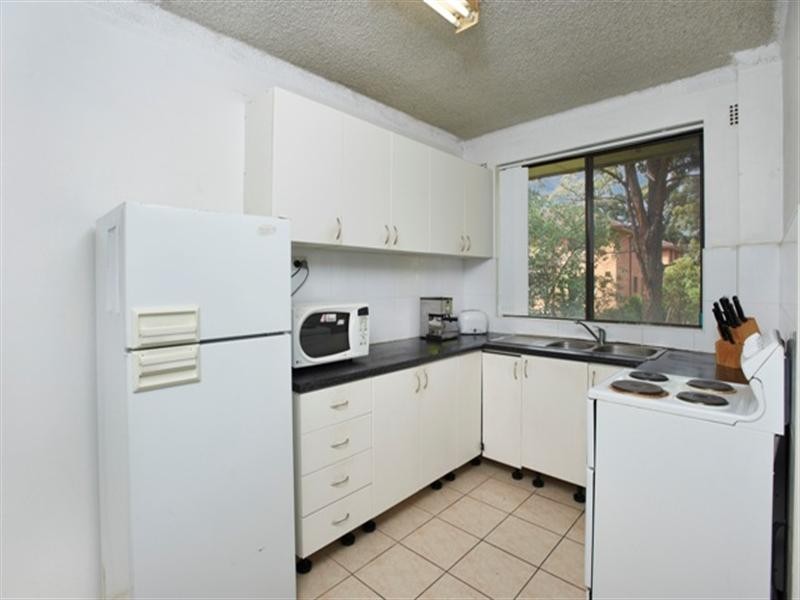 8/4-6 Allen Street, Harris Park NSW 2150