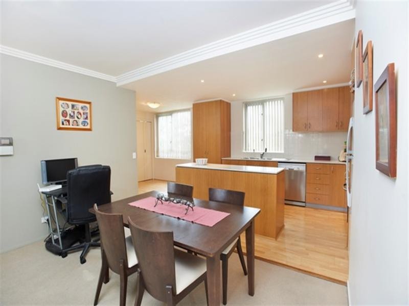 13/4-10 Benedict Court, Holroyd NSW 2142