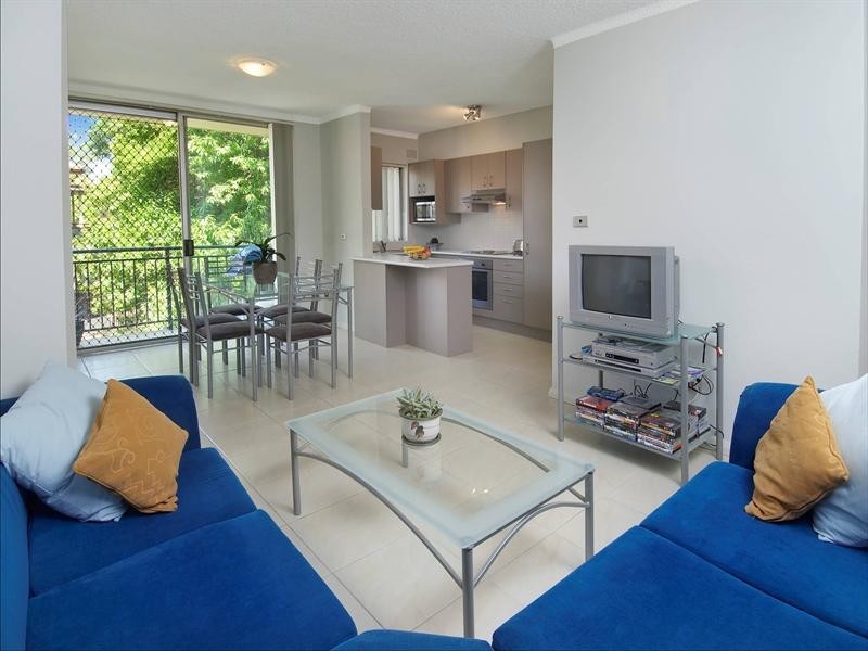 10/15-17 Marsden Street, Parramatta NSW 2150