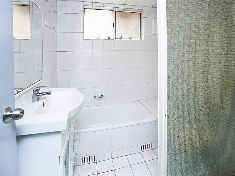 1/38 Thomas Street, Parramatta NSW 2150