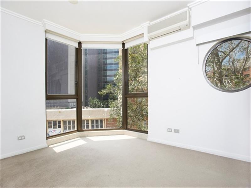 102/13-15 Hassall Street, Parramatta NSW 2150