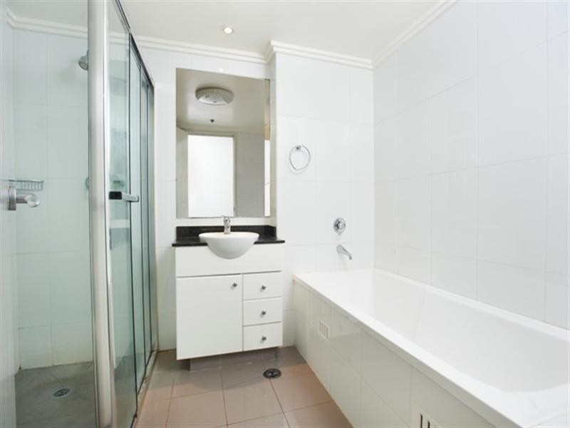 102/13-15 Hassall Street, Parramatta NSW 2150