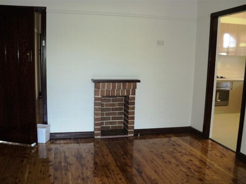 16 Ruse Street, Harris Park NSW 2150