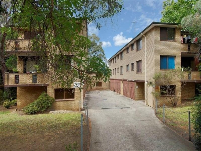 12/4-6 Allen Street, Harris Park NSW 2150