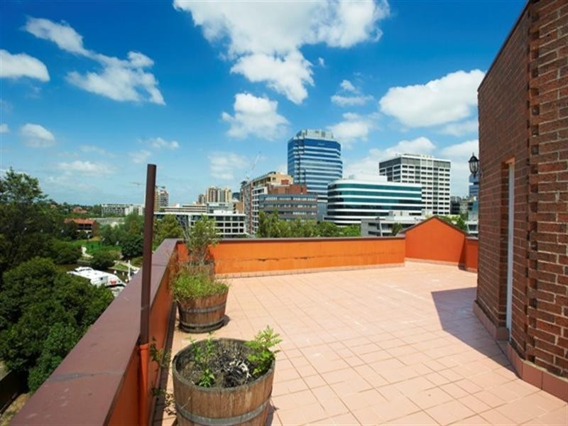 10/4-6 Queens Avenue, Parramatta NSW 2150