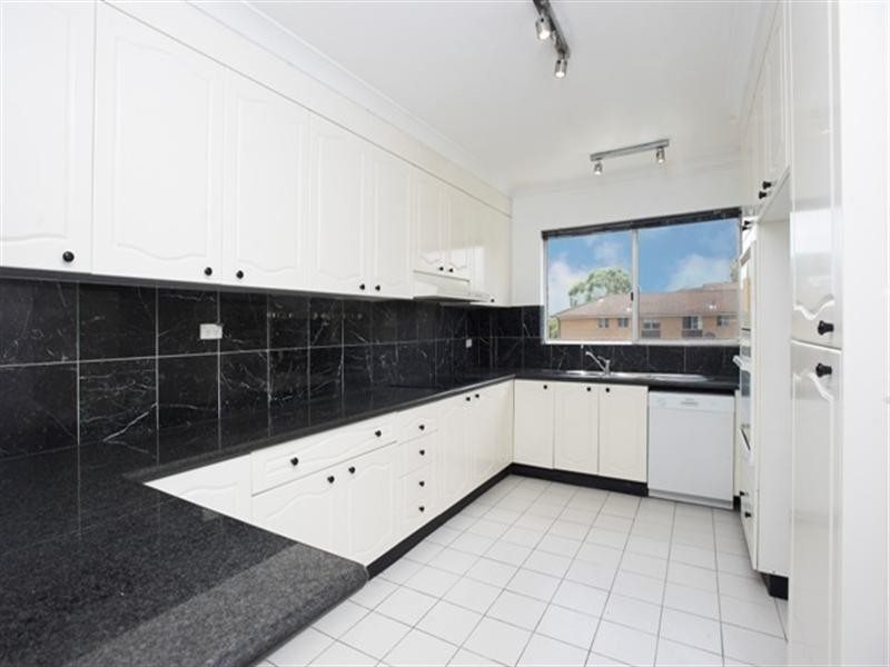 10/4-6 Queens Avenue, Parramatta NSW 2150