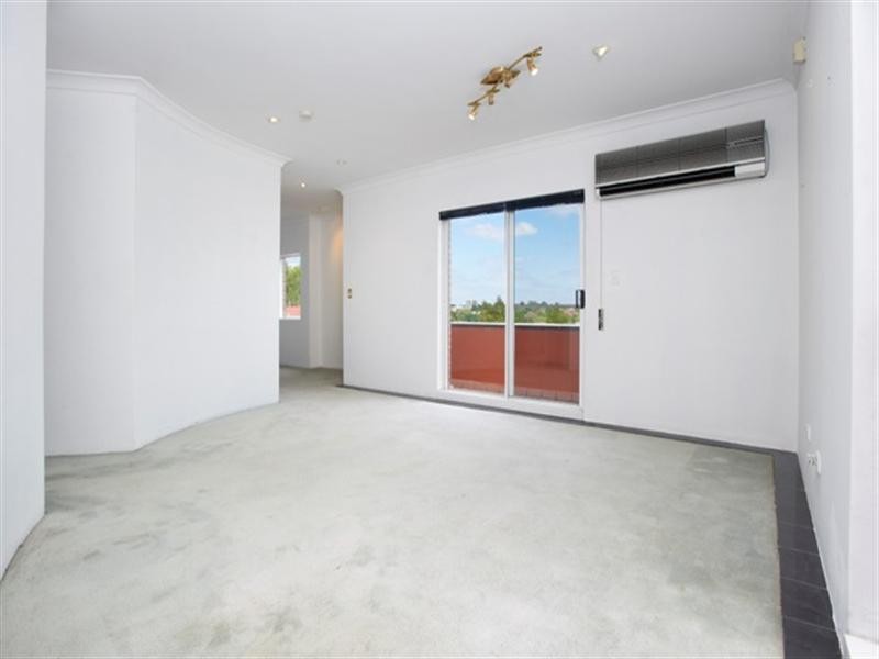 10/4-6 Queens Avenue, Parramatta NSW 2150