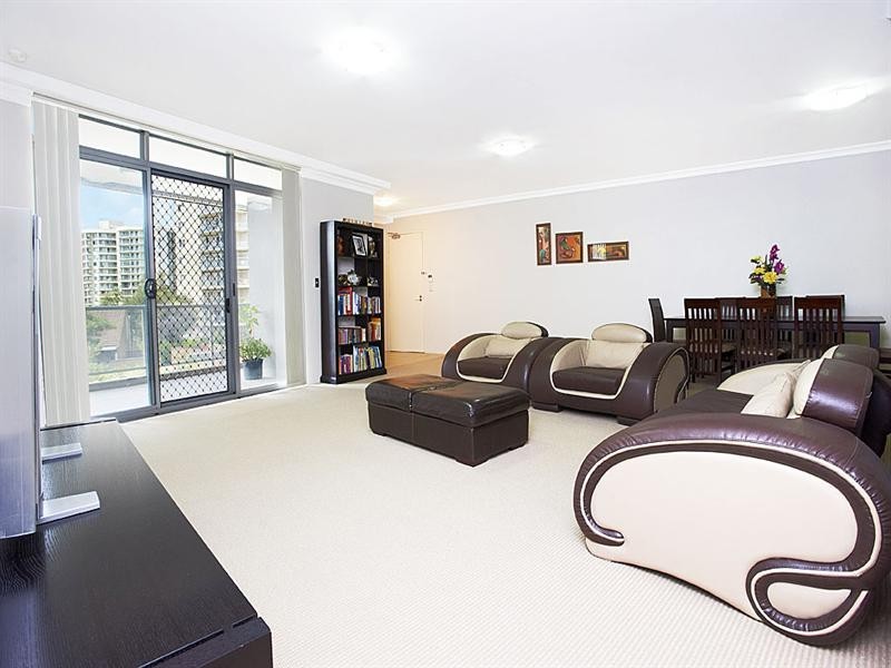 16/142-148 Bridge Road, Westmead NSW 2145