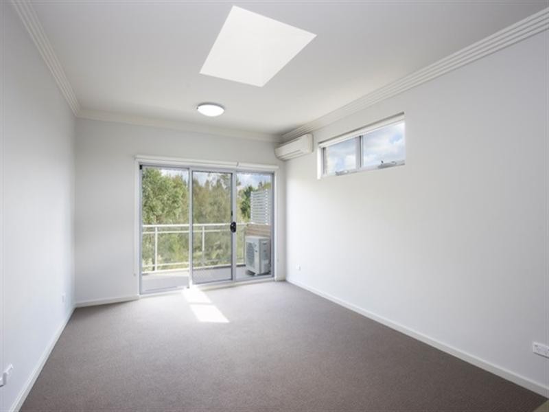 8/17-23 Dressler Court, Holroyd NSW 2142