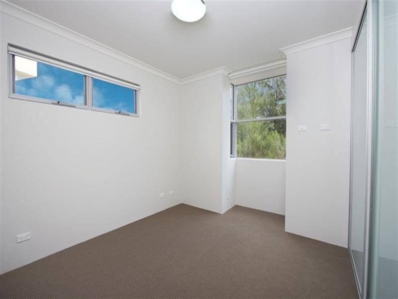 8/17-23 Dressler Court, Holroyd NSW 2142