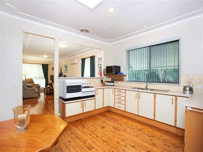 2 Dunshea Place, Guildford NSW 2161