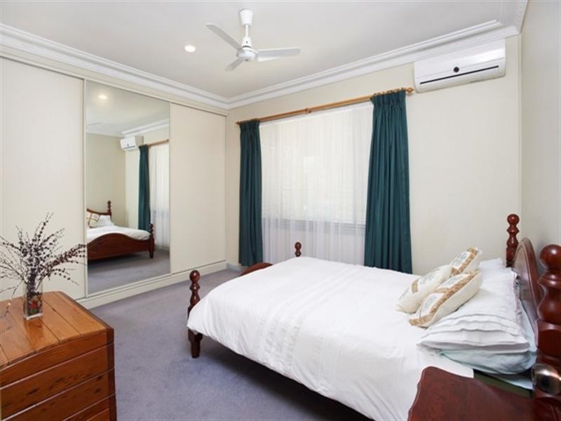 2 Dunshea Place, Guildford NSW 2161