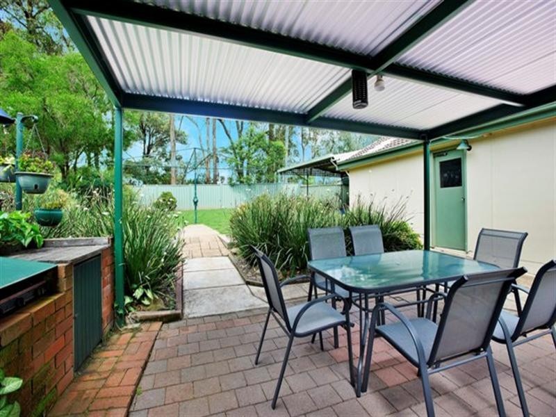 2 Dunshea Place, Guildford NSW 2161