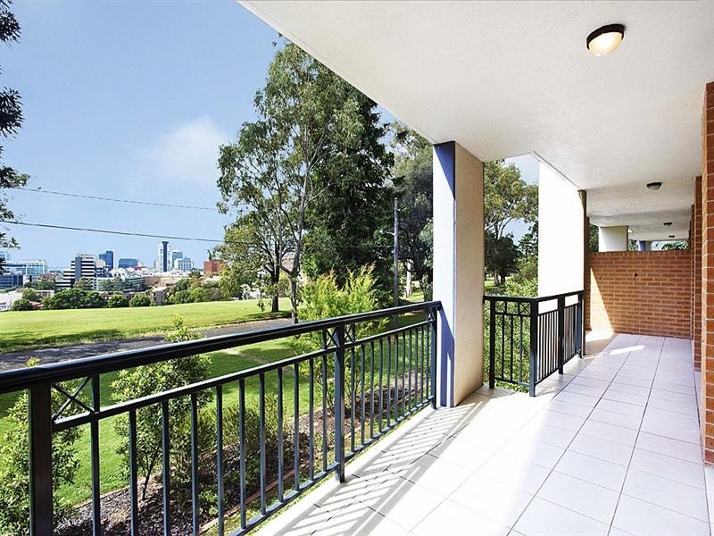 206/19-21 Good Street, Parramatta NSW 2150