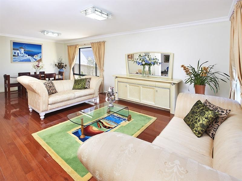 42 Thane Street, Wentworthville NSW 2145