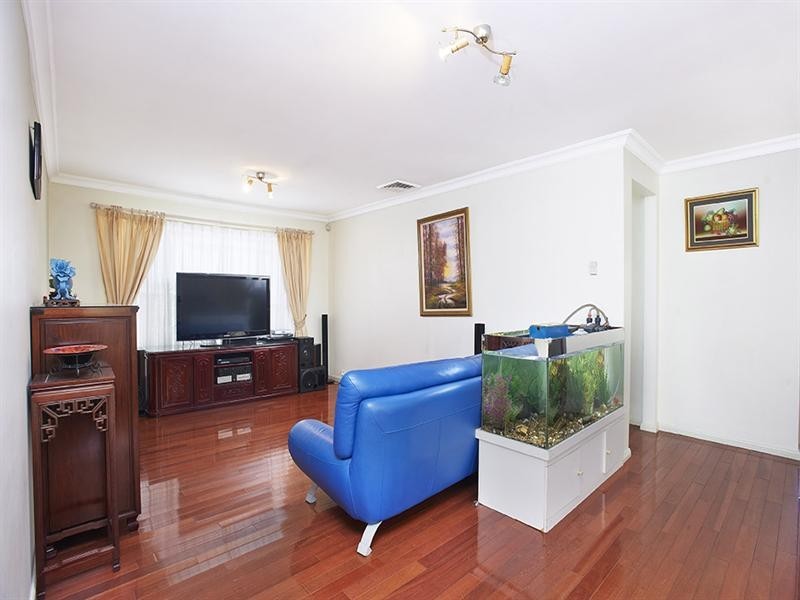 42 Thane Street, Wentworthville NSW 2145