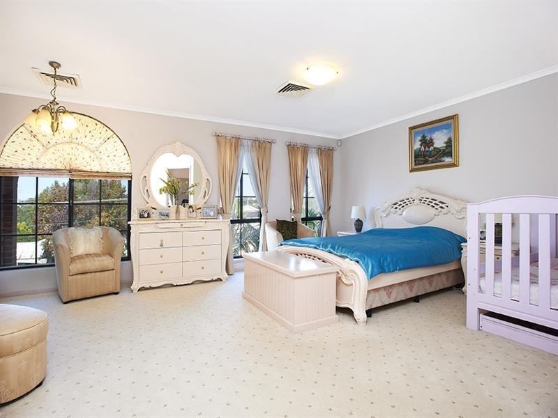 42 Thane Street, Wentworthville NSW 2145