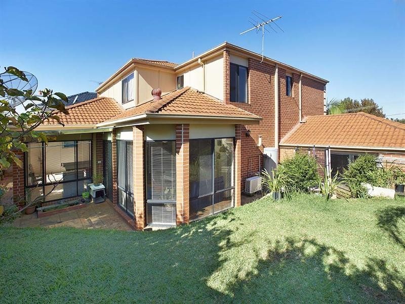 42 Thane Street, Wentworthville NSW 2145