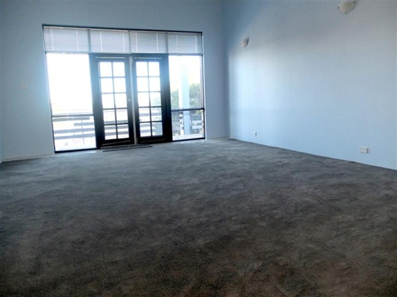 10 Caithness Crescent, Winston Hills NSW 2153